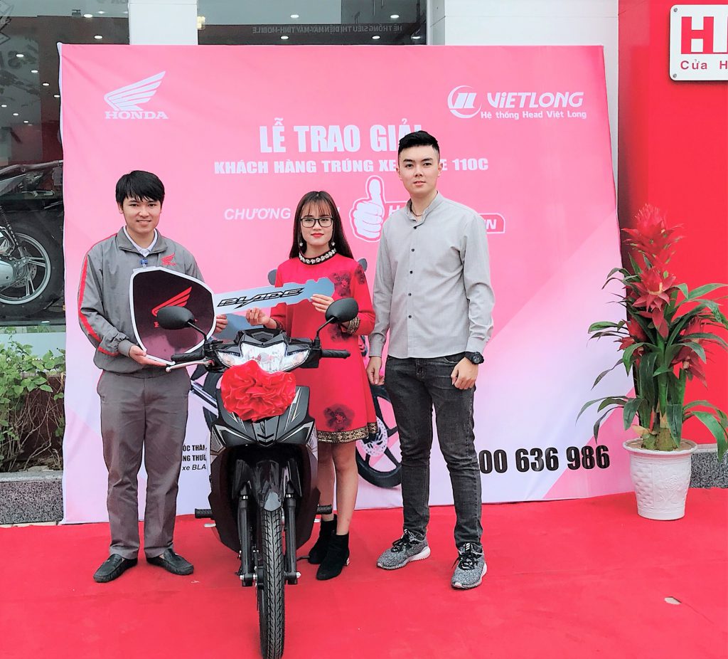 LỄ TRAO GIẢI KHÁCH HÀNG TRÚNG XE BALDE 110cc – TRONG CHƯƠNG TRÌNH KHUYẾN MẠI HONDA TRỌN NIỀM TIN NGÀY 09/12/2018